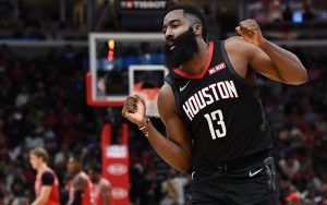 Mercato NBA, Houston fissa il prezzo per Harden